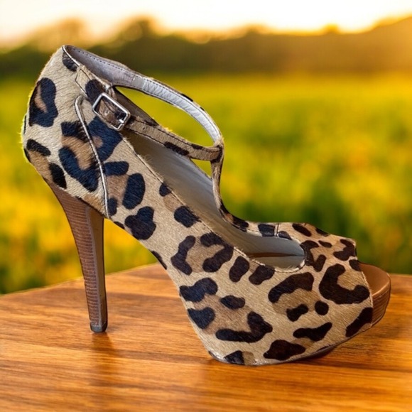 INC Magnolia Cheetah Peeptoe T-Strap Heels‎ Size 8 Calf Hair - Picture 1 of 17